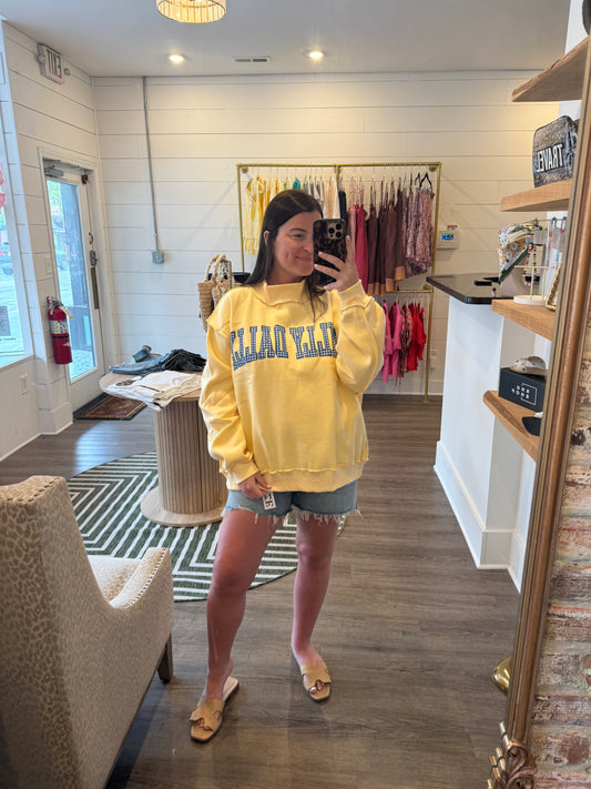 Dilly Dally Crewneck