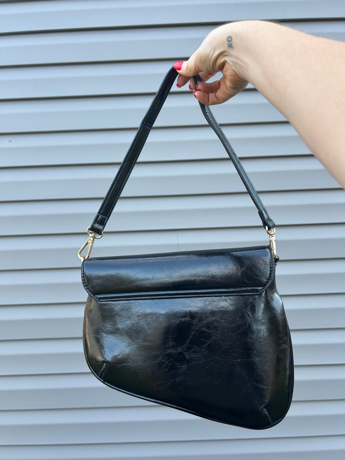 Saddle Crossbody Bag